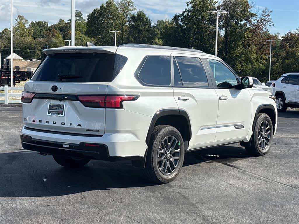 Used 2026 Toyota Sequoia Platinum AWD/4WD image 3
