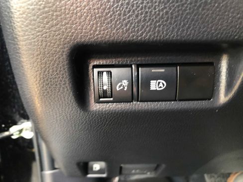 Certified 2024 Toyota RAV4 LE AWD/4WD image 11
