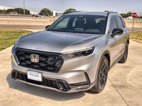 Certified 2025 Honda CR-V Sport image 2