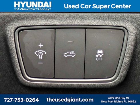 Used 2023 Hyundai Santa Cruz Limited image 31