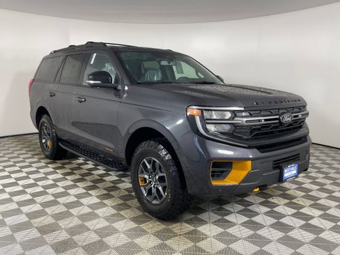 New 2026 Ford Expedition Tremor image 7
