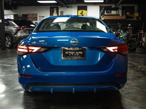 Used 2025 Nissan Sentra SV FWD image 6