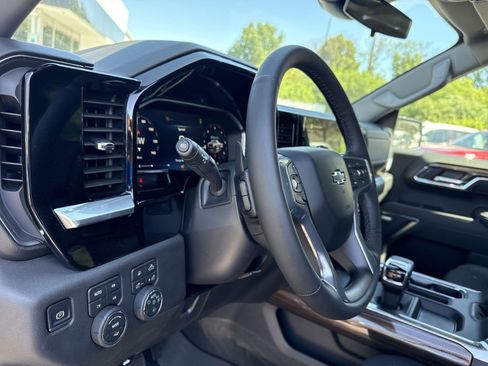 New 2026 Chevrolet Silverado 1500 LT Trail Boss w/ Safety Package AWD/4WD image 13