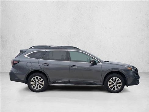 Used 2020 Subaru Outback Premium AWD/4WD image 4