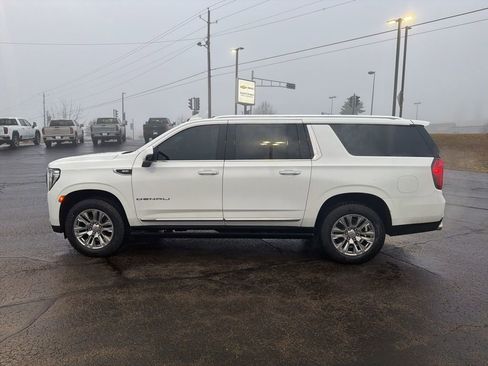 Certified 2022 GMC Yukon XL Denali image 7