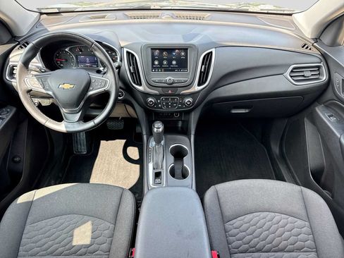 Used 2019 Chevrolet Equinox LT w/ Driver Convenience Package AWD/4WD image 14
