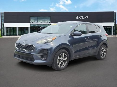 Used 2022 Kia Sportage LX FWD image 2