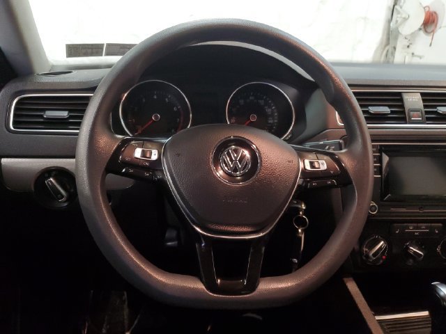 Used 2017 Volkswagen Jetta S FWD image 16