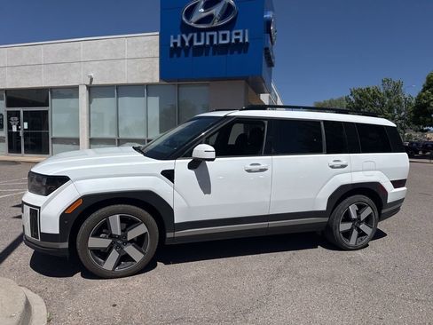 Used 2024 Hyundai Santa Fe Limited AWD/4WD image 1