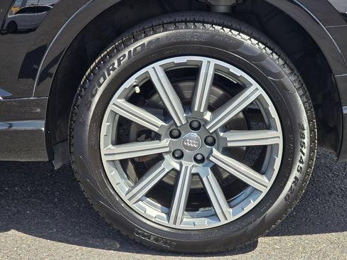 Used 2018 Audi Q7 2.0T Premium Plus w/ Premium Plus Package AWD/4WD image 10