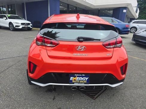 Used 2021 Hyundai Veloster Turbo FWD image 6