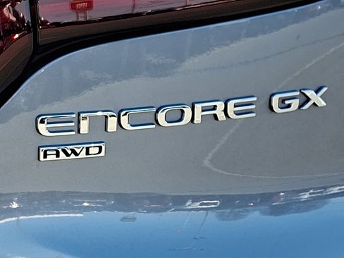 Used 2024 Buick Encore GX Sport Touring w/ Comfort Package image 29