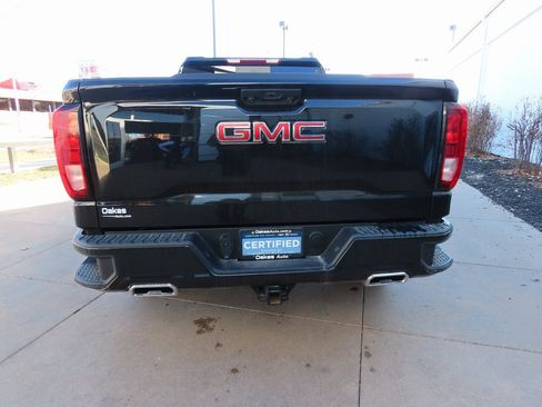 Used 2023 GMC Sierra 1500 Elevation w/ Preferred Package image 7
