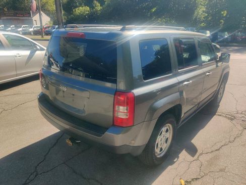 Used 2012 Jeep Patriot Sport w/ PWR Value Group AWD/4WD image 6