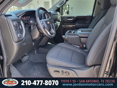 Used 2021 Chevrolet Silverado 2500 LT w/ Convenience Package image 19