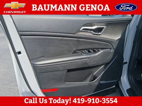 Used 2024 Kia Sportage X-Line w/ X-Line Premium Package AWD/4WD image 11