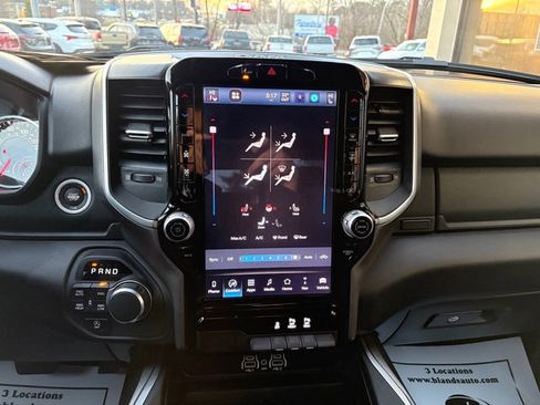 Used 2025 RAM 1500 Big Horn image 31