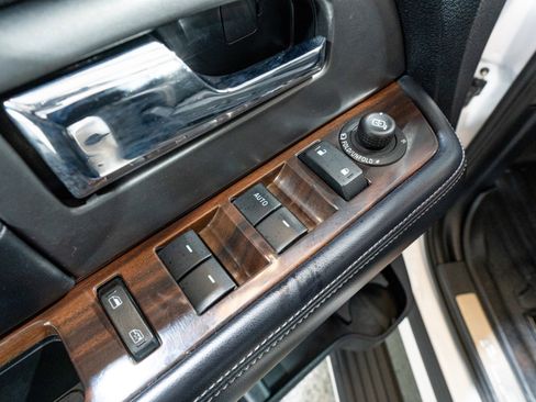 Used 2017 Ford Expedition Platinum image 15