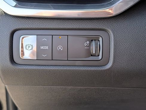 New 2026 GMC Acadia Elevation w/ Elevation Premium Package FWD image 22
