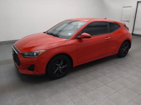 Used 2019 Hyundai Veloster 2.0 FWD image 2