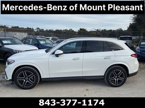 Certified 2025 Mercedes-Benz GLC 300 image 4