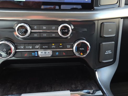 Used 2023 Ford F150 Lariat w/ Max Trailer Tow Package AWD/4WD image 24