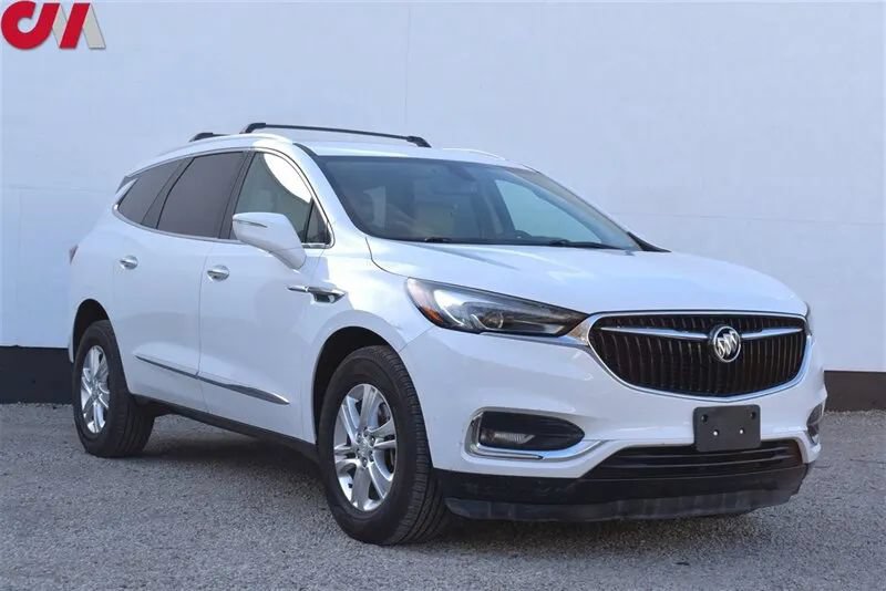 Used 2018 Buick Enclave Essence AWD/4WD image 1