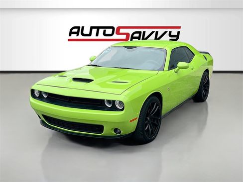 Used 2023 Dodge Challenger R/T Scat Pack image 3