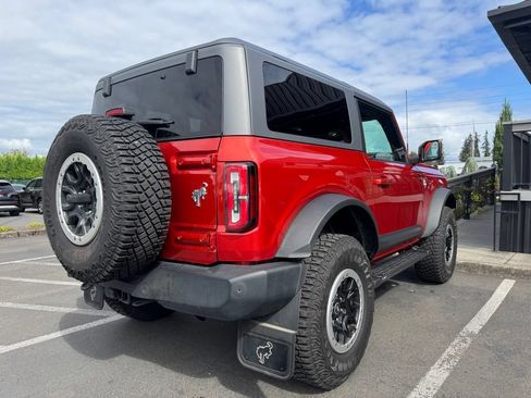 Used 2022 Ford Bronco Outer Banks w/ Sasquatch Package AWD/4WD image 5