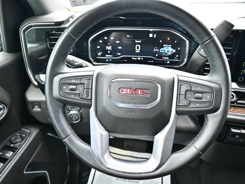 Used 2023 GMC Sierra 1500 Elevation AWD/4WD image 17