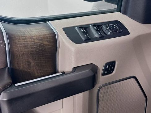 Used 2019 Ford F150 Limited w/ Trailer Tow Package image 21