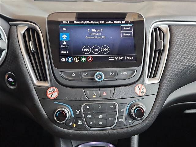 Certified 2025 Chevrolet Malibu LT FWD image 14