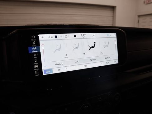 Used 2024 Jeep Wrangler Unlimited Sahara w/ Technology Group image 21