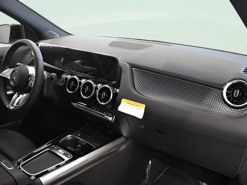 New 2026 Mercedes-Benz GLA 250 4MATIC image 21