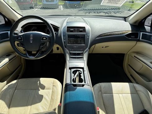 Used 2014 Lincoln MKZ w/ Equipment Group 102A Reserve FWD image 10