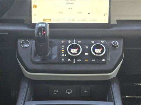 Certified 2023 Land Rover Defender 130 First Edition AWD/4WD image 12