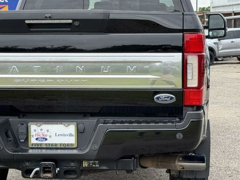 Used 2022 Ford F350 Platinum AWD/4WD image 6