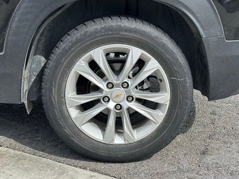 Used 2023 Chevrolet TrailBlazer LS image 3