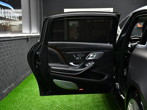 Used 2016 Mercedes-Benz Maybach S 600 image 37