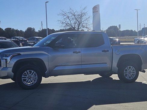 Used 2026 Toyota Tundra SR5 w/ SR5 Convenience Package image 20