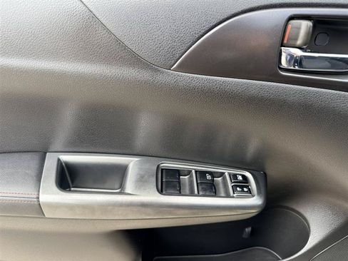 Used 2014 Subaru Impreza WRX Hatchback AWD/4WD image 27