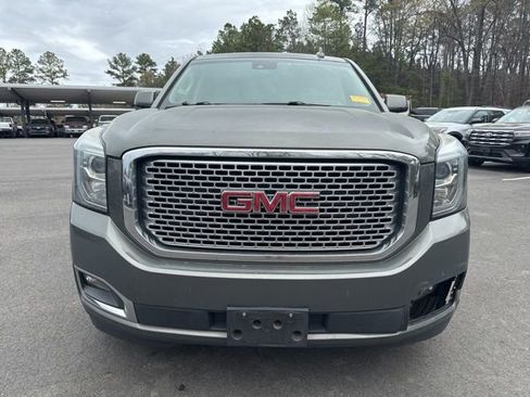 Used 2017 GMC Yukon XL Denali w/ Open Road Package image 8