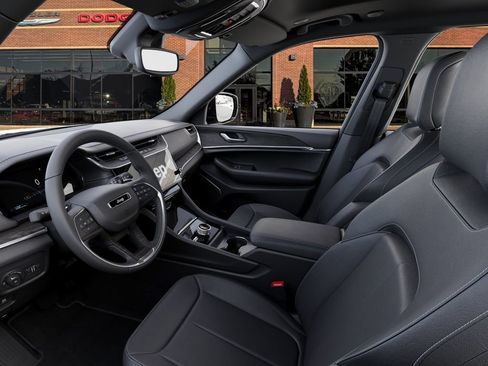 New 2026 Jeep Grand Cherokee L Limited w/ Limited Altitude Package AWD/4WD image 22