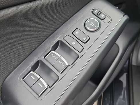 Used 2025 Honda Civic LX image 29