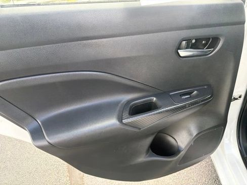 Used 2024 Nissan Versa SV w/ Trunk Package FWD image 34