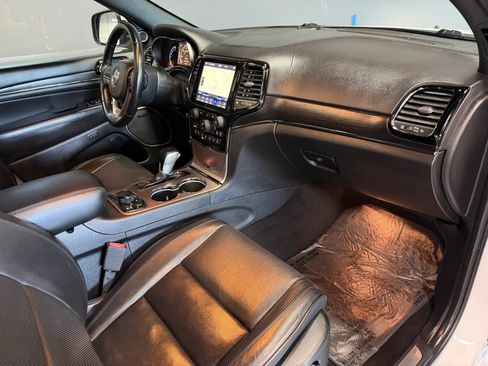 Used 2021 Jeep Grand Cherokee High Altitude AWD/4WD image 21