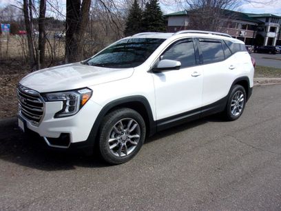 Used 2022 GMC Terrain SLT