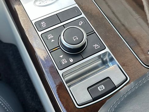 Used 2020 Land Rover Range Rover HSE image 42