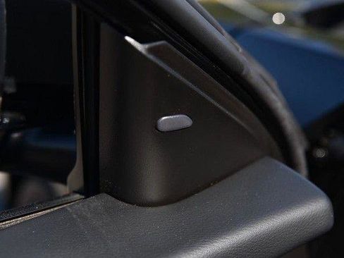 Used 2020 Nissan Altima 2.5 SR w/ Premium Package image 10