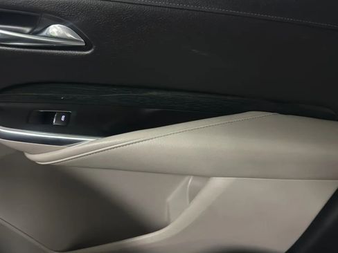 Used 2019 Cadillac XT4 Premium Luxury w/ Cold Weather Package FWD image 17